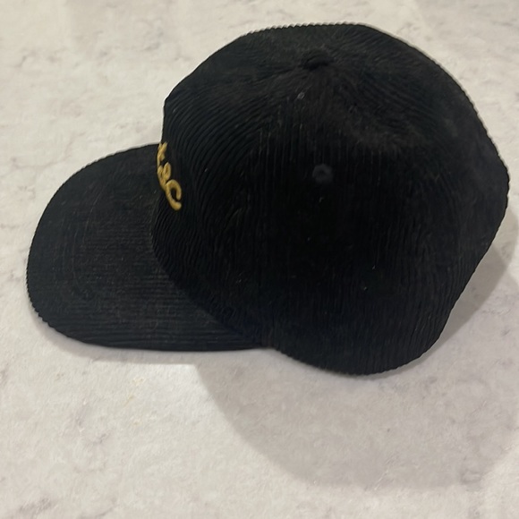 Goat Track Social club corduroy SnapBack hat black - Picture 2 of 8
